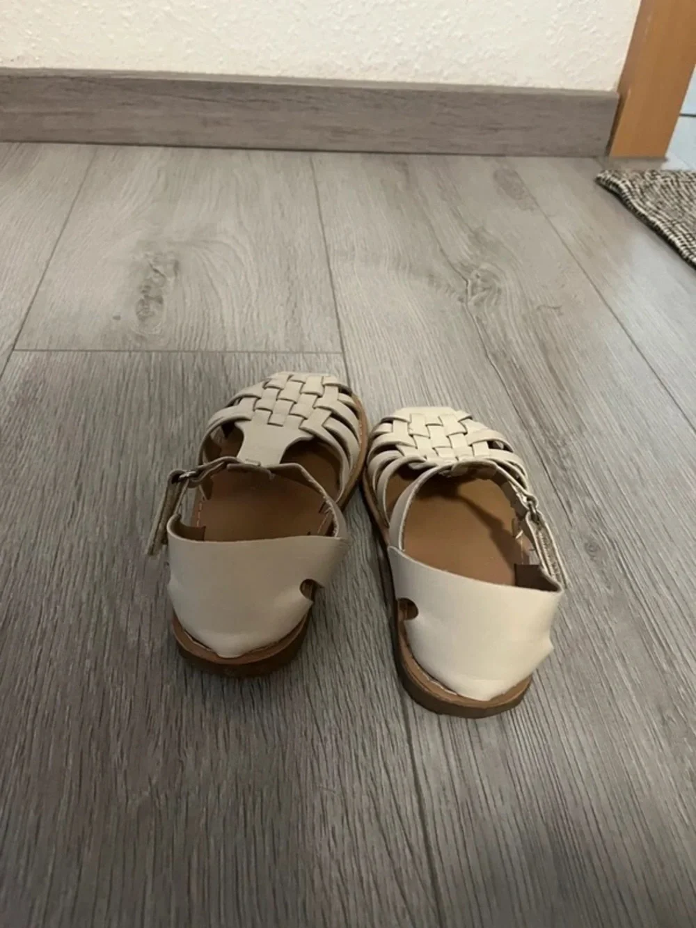 Kids Cream Woven Leather Sandals